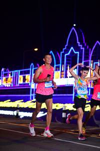 BIB: 41399, 44587
                            <button type="button" onclick="openModal(22859465)" class="btn btn-primary btn-sm float-right btn-popup" data-toggle="modal" data-target=".modal-high-quality">
                        <i class="fas fa-shopping-cart"></i> Add to Cart
                    </button>
                                            <button type="button" onclick="isThisMe(22859465, true)" class="btn btn-success btn-sm float-right btn-popup btn-isme hidden" data-toggle="tooltip" data-placement="bottom" title="นี่คือรูปของคุณใช่ไหม คลิกที่นี่เพื่อเอาเข้าอัลบั้ม">
                        <i class="fas fa-plus"></i> Add to album
                    </button>
                    <button type="button" onclick="isThisMe(22859465, false)" class="btn btn-warning btn-sm float-right btn-popup btn-isnotme hidden">
                        <i class="fas fa-ban"></i> Remove from album
                    </button>